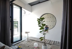 Architectural Marvel: A Curved House on an Irregularly Shaped Plot - image 3