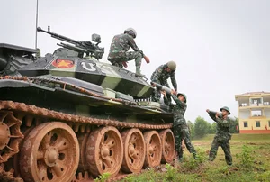 Honoring the Heroic Traditions and Modern Strength of Military Region 1 - image 7