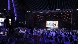 Artistic Grandeur: Hundreds of Artists Prepare for 'Echoes of Victory' TV Broadcast - image 16