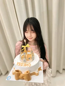 Ly Hai’s Daughter Captivates Fans as the Perfect 'Mini-Me' Version of Her Mother - image 4