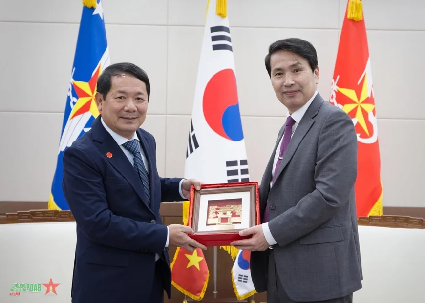 Strengthening Vietnam-South Korea Defense and Security Cooperation