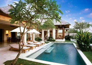 The Rise of Luxury Garden Houses with Swimming Pools: Redefining the Resort-Style Living Experience - image 5