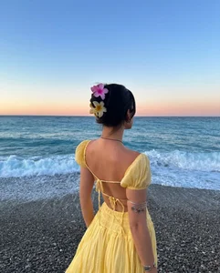 Quiet Luxury Fashion: The Elegant Dress Style That Needs No Logos or Expensive Jewelry - image 9