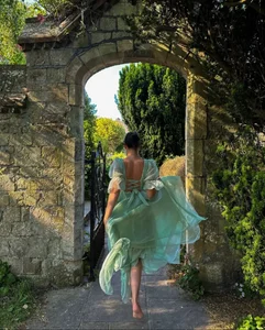 Quiet Luxury Fashion: The Elegant Dress Style That Needs No Logos or Expensive Jewelry - image 8
