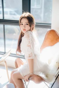 Stunning Gallery: The Captivating Beauty of Korean Model So Hee - image 30