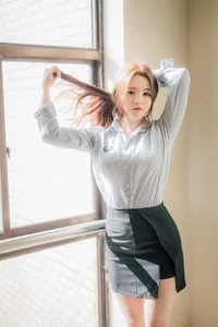 Stunning Gallery: The Captivating Beauty of Korean Model So Hee - image 32