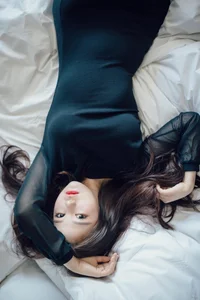 Stunning Gallery: The Captivating Beauty of Korean Model So Hee - image 25
