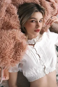 YiTuYu Art Language Vol.9963: High-Fashion Portrait Gallery Featuring ALBINA - image 2