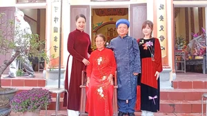 A Legacy of Art: Inside the Impressive Background of a Renowned Vietnamese Artistic Family - image 12