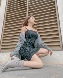 Stunning Beauty of the Wife in the Viral Husband-Slapping Incident - image 4