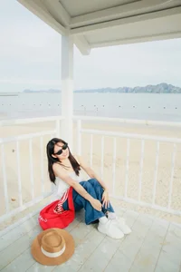 Discover the Trendy Korean-Style White Hut in Bai Chay, Ha Long - image 3