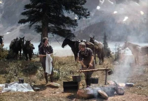 A Glimpse Into the Past: Rare Photos Reveal Life in America 100 Years Ago - image 5
