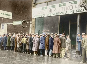 A Glimpse Into the Past: Rare Photos Reveal Life in America 100 Years Ago - image 8