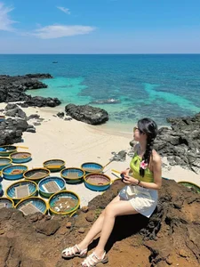Solo Wanderlust: Finding Peace on the Stunning Island of Ly Son - image 7