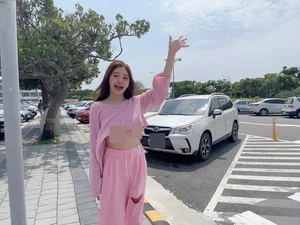Taiwanese Streamer Ta Huu Tam Sparks Controversy Over Daring Fashion Choices - image 6