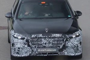 Next Gen Mercedes Benz S Class 2026 Luxury Sedan Revealed - image 7