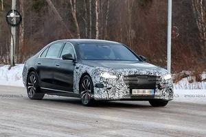 Next Gen Mercedes Benz S Class 2026 Luxury Sedan Revealed - image 4