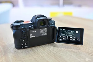 Nikon Z6 III Launched: Next-Gen Mirrorless Camera Features and Pricing - image 4