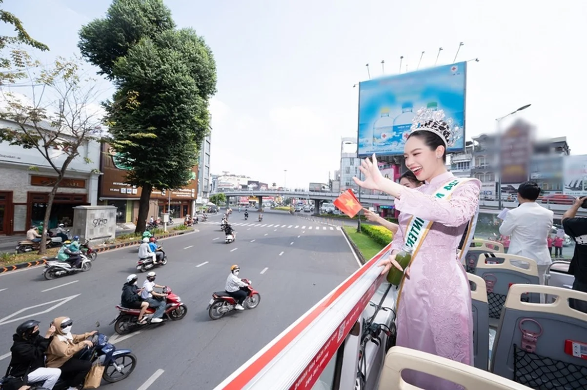 Miss International Thanh Thuy Stuns Fans During Her Grand Homecoming to Vietnam