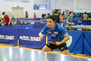 Coach Doan Kien Quoc Sets High Goals for Vietnam Table Tennis Success - image 1