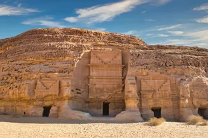 Decoding the Forgotten Thousand-Year-Old City in the Arabian Desert - image 2