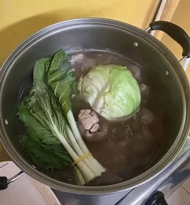 Hilarious and Bizarre Dishes Cooked by Wives That Shocked Husbands - image 1
