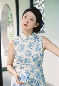 Elegant Portraiture and Artistic Photography Featuring Xiao Wei Xiao Wei in YiTuYu Vol.9882 - image 11