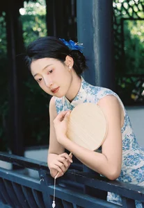 Elegant Portraiture and Artistic Photography Featuring Xiao Wei Xiao Wei in YiTuYu Vol.9882 - image 5