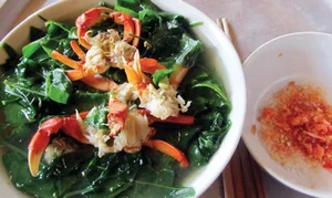 From Garden Weeds to Gourmet Delicacies: The Rise of Forgotten Wild Vegetables - image 8