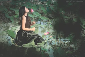 Vietnamese Beauty Showcase: Stunning Portraits from the Pack 16 Collection - image 42