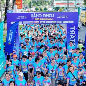 Celebrity-Led Long Chau Family Festival: A Grand Celebration of Health and Multi-Generational Bonding - image 0