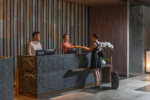 Sun Group and Hilton Partner to Redefine Wellness Hospitality for Elite International Travelers in Quang Ninh - image 3
