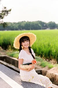 YiTuYu Art Language Vol 9684: Creative Portraits of Qi Miao Li Li Zi - image 2