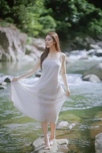 YiTuYu Art Language Vol.9814: A Stunning Visual Showcase of Ying Er YY (26P) - image 0