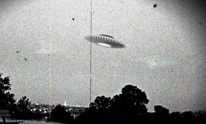 The Mystery of the UFO-Like Object That Stopped Cars in Their Tracks - image 8