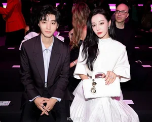 Chinese Celebrities Face Makeup Blunders at Fashion Week Without Fan Bingbing - image 4