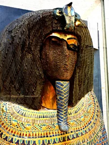 The Mystery of the Hastily Buried Egyptian Pharaoh - image 3