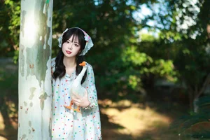 YiTuYu Art Language Vol.5994 Featuring Mu Yan Se Cc: An Artistic Photography Exploration - image 3