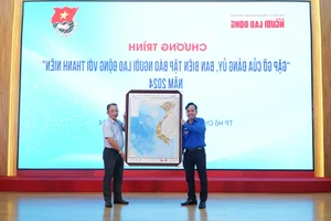 Nguoi Lao Dong Newspaper Leadership Empowers and Connects with the Next Generation of Journalists - image 0