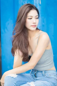 Meet the Stunning Thai Model Fai Bahiddha: A Rising Star in the Fashion World - image 19