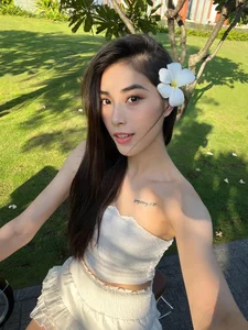 Volleyball Star Dang Thu Huyen Transforms Into a Breathtaking Bride - image 1