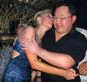 The Lavish Lifestyle and Hollywood Connections of a Mysterious Billionaire - image 12