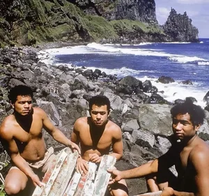 The Extraordinary Survival Story of Six Men Stranded on a Desert Island - image 2