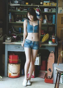 Airi Suzuki Eternal Collection 2010-2017 Part 01: Iconic Idol Photography - image 12