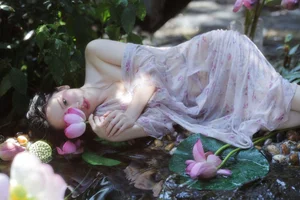 YiTuYu Art Language Vol.9730 Naomi Stunning Portrait Series - image 10