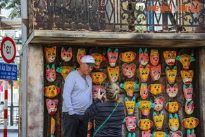 Hanoi's Newest Spring Destination: Exploring the Charm of Dao Ngoc - Ngu Xa - image 2