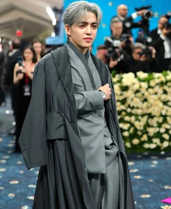 Behind the Scenes: How Celebrities Prepare for the Iconic Met Gala Red Carpet - image 6