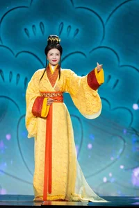 Liu Shishi and Cbiz Stars Face Live Broadcast Lighting Challenges at CCTV Gala - image 10