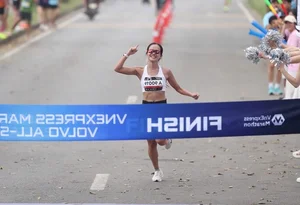 Kenyan Athlete Shatters Records at the VM Volvo All-Star Marathon - image 6