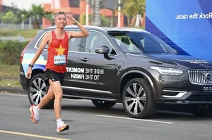 Kenyan Athlete Shatters Records at the VM Volvo All-Star Marathon - image 9
